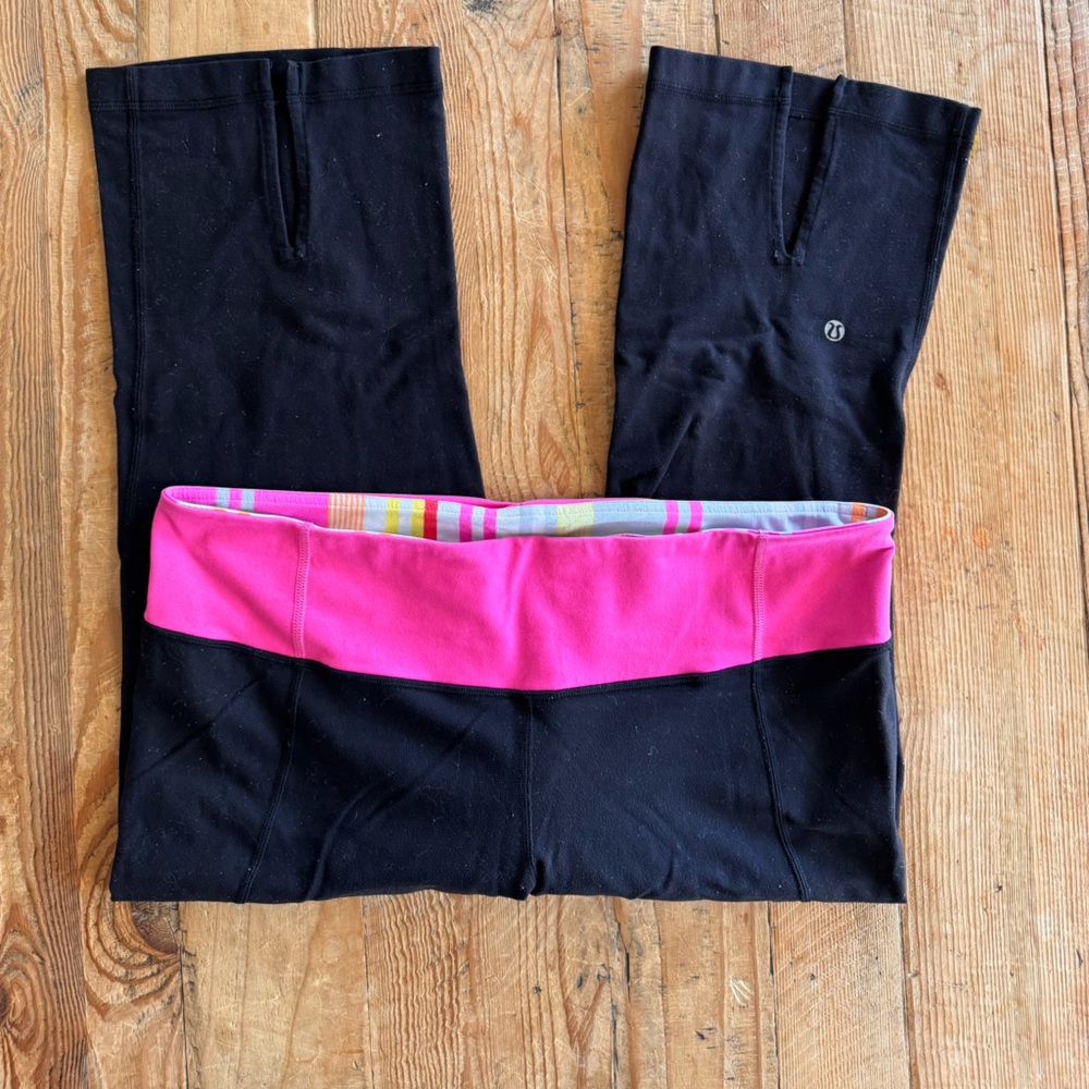 Lululemon Cropped Reversible Wunder Under, original luon, size 12